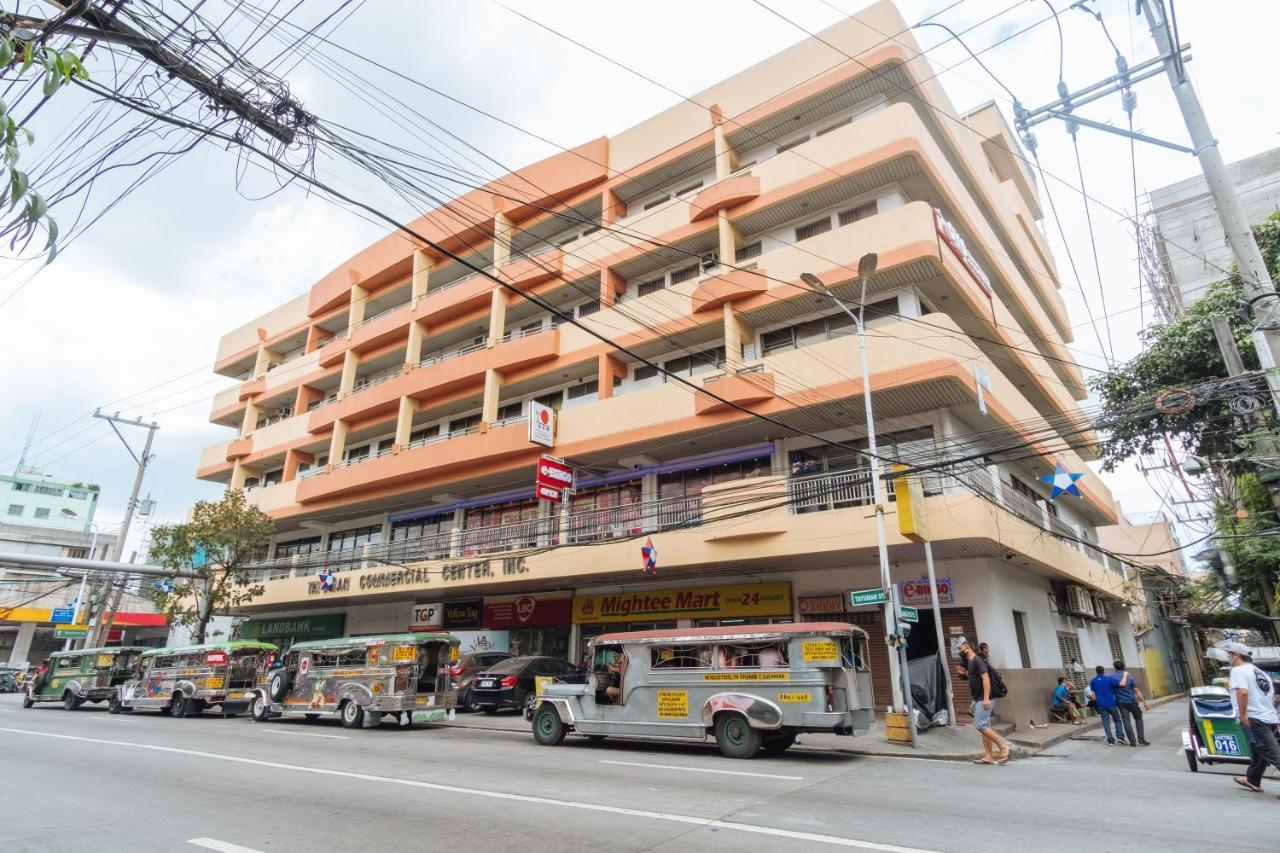 Dechmark Hotel Manila Exterior foto